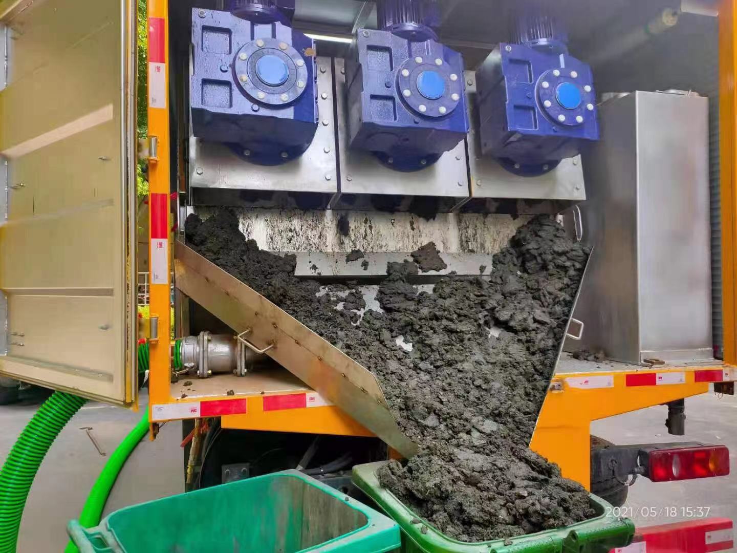 长坡镇化粪池清掏城市维护站-泥浆净化干湿分离处理